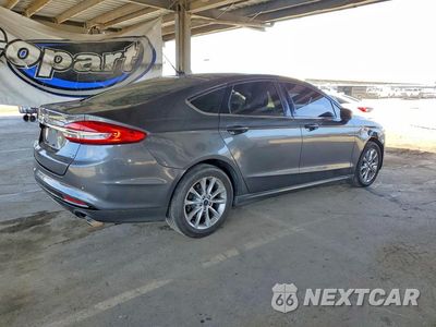 Trzecie zdjęcie samochodu z tyłu: 2017 FORD FUSION SE VIN:3FA6P0H7XHR248488 - miniatura