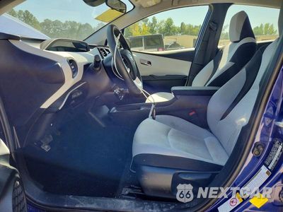 Zdjęcie 7 z 12 samochodu: 2018 TOYOTA PRIUS TWO VIN:JTDKBRFU8J3583306 - miniatura