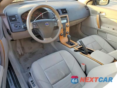 Zdjęcie 8 z 12 samochodu: 2008 VOLVO C70 T5 VIN:YV1MC67208J056555 - miniatura