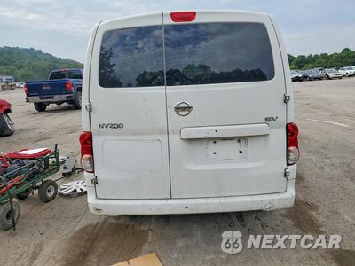 Zdjęcie 6 z 14 samochodu: 2017 NISSAN NV200 SV DELIVERY VAN VIN:3N6CM0KN0HK702007 - miniatura
