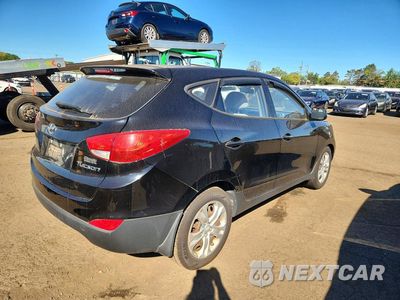 Trzecie zdjęcie samochodu z tyłu: 2011 HYUNDAI TUCSON GL VIN:KM8JT3AB9BU229264 - miniatura