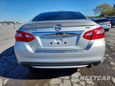 Zdjęcie 6 z 13 samochodu: 2016 NISSAN ALTIMA 2.5 SR VIN:1N4AL3AP1GC266151 - miniatura