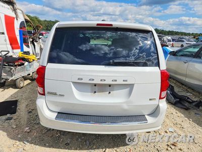 Zdjęcie 6 z 13 samochodu: 2017 DODGE GRAND CARAVAN SE VIN:2C4RDGBG3HR580120 - miniatura