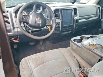 Zdjęcie 8 z 12 samochodu: 2016 RAM 1500 SLT VIN:1C6RR6GT5GS393919 - miniatura