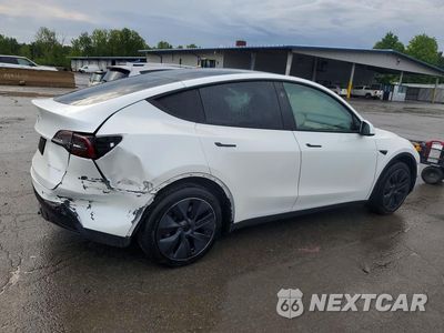 Trzecie zdjęcie samochodu z tyłu: 2024 TESLA MODEL Y VIN:7SAYGAEE5RF161390 - miniatura