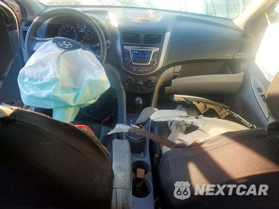Zdjęcie 8 z 12 samochodu: 2017 HYUNDAI ACCENT SE VIN:KMHCT4AE6HU169350 - miniatura