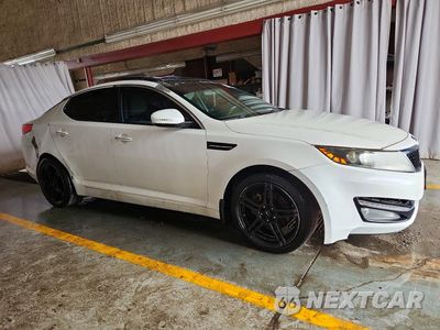 Czwarte zdjęcie samochodu z boku: 2013 KIA OPTIMA EX VIN:5XXGN4A72DG248595 - miniatura