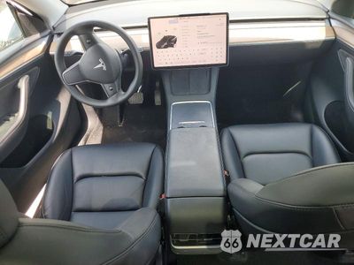 Zdjęcie 8 z 12 samochodu: 2023 TESLA MODEL Y VIN:7SAYGDEE7PF747099 - miniatura