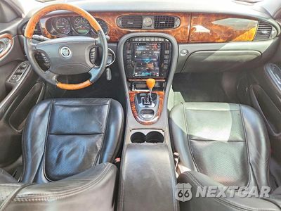 Zdjęcie 8 z 12 samochodu: 2008 JAGUAR XJ8 L VIN:SAJWA79B68SH23747 - miniatura