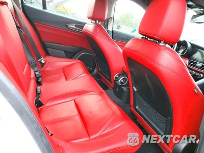 Zdjęcie 10 z 12 samochodu: 2018 ALFA ROMEO GIULIA Q4 VIN:ZARFAEDN4J7589045 - miniatura