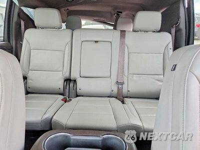 Zdjęcie 10 z 13 samochodu: 2024 CHEVROLET SUBURBAN K1500 LT VIN:1GNSKCKD9RR232634 - miniatura