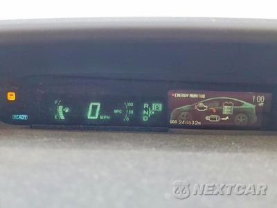 Zdjęcie 9 z 13 samochodu: 2013 TOYOTA PRIUS TWO VIN:JTDKN3DU7D1618439 - miniatura