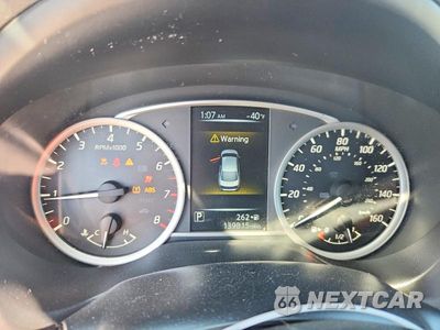 Zdjęcie 9 z 13 samochodu: 2017 NISSAN SENTRA SV VIN:3N1AB7AP9HY240445 - miniatura