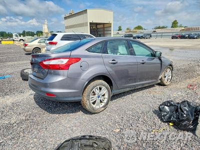 Trzecie zdjęcie samochodu z tyłu: 2012 FORD FOCUS SEL VIN:1FAHP3H25CL185239 - miniatura
