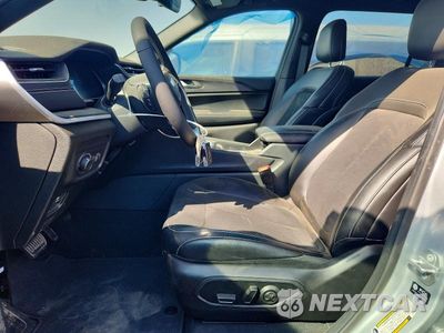 Zdjęcie 7 z 13 samochodu: 2025 JEEP GRAND CHEROKEE L LAREDO VIN:1C4RJJAG9S8758686 - miniatura
