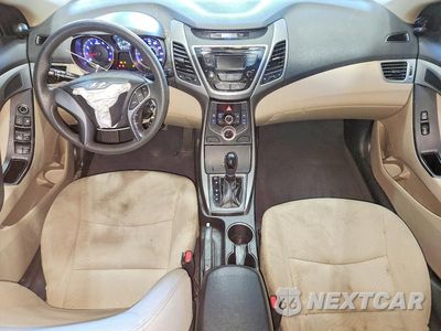Zdjęcie 8 z 12 samochodu: 2016 HYUNDAI ELANTRA SE VIN:5NPDH4AEXGH797852 - miniatura