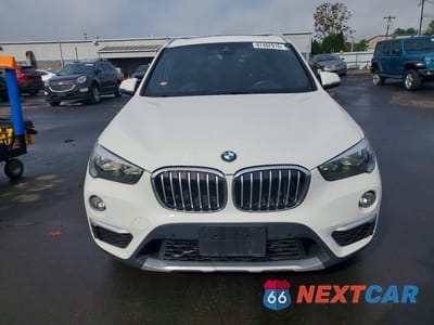 Piąte zdjęcie samochodu w środku: 2019 BMW X1 XDRIVE28I VIN:WBXHT3C52K3H36173 - miniatura