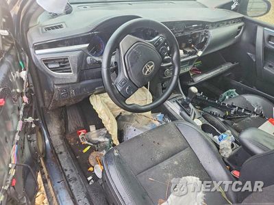 Zdjęcie 8 z 12 samochodu: 2016 TOYOTA COROLLA S PLUS VIN:2T1BURHE2GC485744 - miniatura
