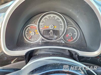 Zdjęcie 9 z 12 samochodu: 2018 VOLKSWAGEN BEETLE S VIN:3VW5DAATXJM515866 - miniatura