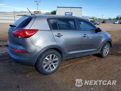 Trzecie zdjęcie samochodu z tyłu: 2016 KIA SPORTAGE LX VIN:KNDPBCAC4G7840691 - miniatura