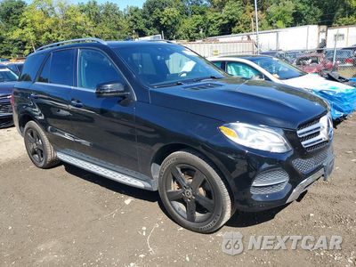 Czwarte zdjęcie samochodu z boku: 2019 MERCEDES-BENZ GLE 400 4MATIC VIN:4JGDA5GB4KB207531 - miniatura