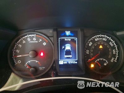 Zdjęcie 9 z 12 samochodu: 2018 TOYOTA TACOMA SR V6 VIN:3TMCZ5AN9JM135695 - miniatura