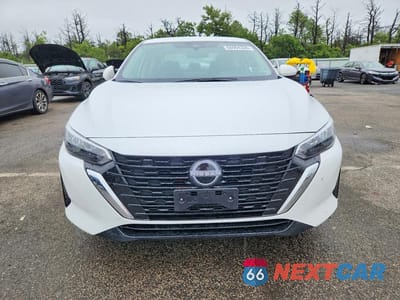 Piąte zdjęcie samochodu w środku: 2024 NISSAN SENTRA SV VIN:3N1AB8CV4RY267068 - miniatura