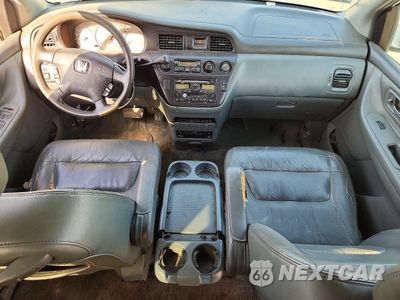 Zdjęcie 8 z 13 samochodu: 2002 HONDA ODYSSEY EXL VIN:5FNRL18072B046163 - miniatura