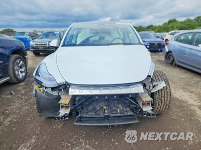Piąte zdjęcie samochodu w środku: 2022 TESLA MODEL Y VIN:7SAYGDEE4NF391210 - miniatura