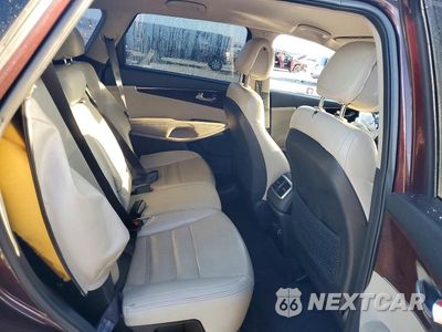 Zdjęcie 10 z 12 samochodu: 2016 KIA SORENTO LX VIN:5XYPGDA30GG072203 - miniatura