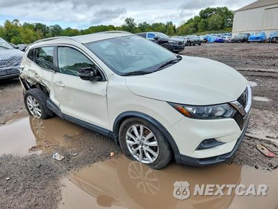 Czwarte zdjęcie samochodu z boku: 2020 NISSAN ROGUE SPORT SV VIN:JN1BJ1CW1LW642923 - miniatura