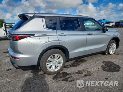 Trzecie zdjęcie samochodu z tyłu: 2025 MITSUBISHI OUTLANDER ES VIN:JA4J3UA88SZ032825 - miniatura