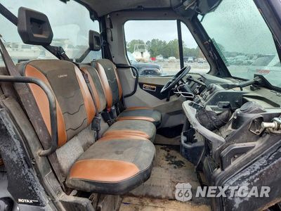 Piąte zdjęcie samochodu w środku: 2020 CAN-AM DEFENDER UTILITY VEHICLE VIN:3JBUVAX44LK001332 - miniatura