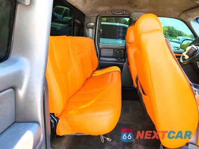 Zdjęcie 10 z 12 samochodu: 2003 CHEVROLET SILVERADO K1500 VIN:2GCEK19N431310424 - miniatura