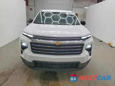 Piąte zdjęcie samochodu w środku: 2026 CHEVROLET TRAVERSE LT VIN:1GNERGKS0TJ223311 - miniatura