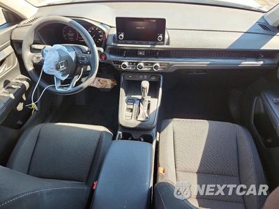 Zdjęcie 8 z 14 samochodu: 2024 HONDA CR-V EX VIN:2HKRS4H47RH423528 - miniatura