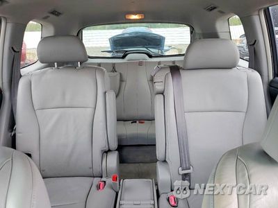 Zdjęcie 10 z 13 samochodu: 2008 TOYOTA HIGHLANDER LIMITED VIN:JTEES42A982075756 - miniatura