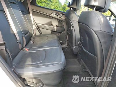 Zdjęcie 11 z 13 samochodu: 2023 KIA SPORTAGE EX VIN:KNDPVCAG7P7033544 - miniatura