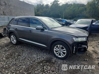 Czwarte zdjęcie samochodu z boku: 2018 AUDI Q7 PREMIUM PLUS VIN:WA1LAAF73JD039397 - miniatura