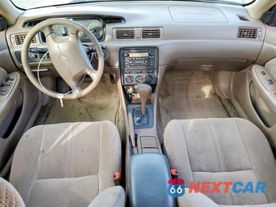 Zdjęcie 8 z 12 samochodu: 2001 TOYOTA CAMRY LE VIN:JT2BG22K010570508 - miniatura