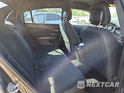 Zdjęcie 10 z 12 samochodu: 2012 CHRYSLER 200 LX VIN:1C3CCBAB2CN149747 - miniatura