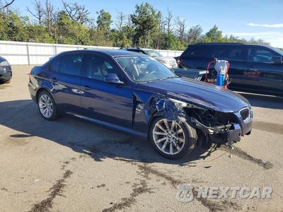Czwarte zdjęcie samochodu z boku: 2011 BMW 328 XI SULEV VIN:WBAPK5G58BNN25768 - miniatura