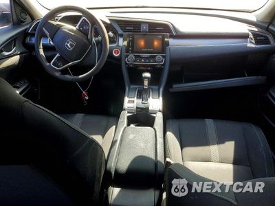 Zdjęcie 8 z 13 samochodu: 2017 HONDA CIVIC EX VIN:19XFC1F33HE007357 - miniatura