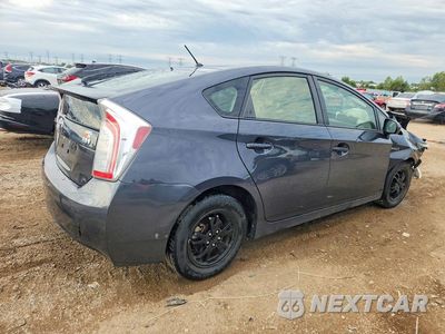 Trzecie zdjęcie samochodu z tyłu: 2014 TOYOTA PRIUS TWO VIN:JTDKN3DU0E1766823 - miniatura
