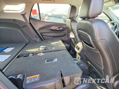 Zdjęcie 11 z 13 samochodu: 2019 GMC TERRAIN SLT VIN:3GKALVEV5KL306909 - miniatura