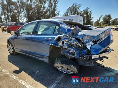 Drugie zdjęcie samochodu z przodu: 2008 HONDA CIVIC LX VIN:2HGFA16528H532021 - miniatura