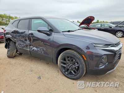 Czwarte zdjęcie samochodu z boku: 2021 CHEVROLET BLAZER 2LT VIN:3GNKBHRS6MS567308 - miniatura