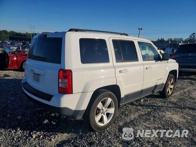 Trzecie zdjęcie samochodu z tyłu: 2016 JEEP PATRIOT SPORT VIN:1C4NJPBB8GD561396 - miniatura