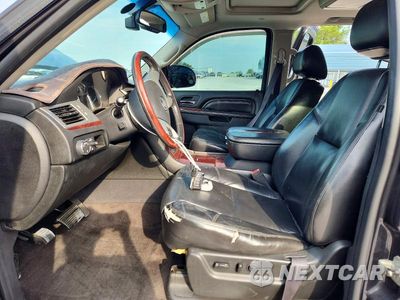 Zdjęcie 7 z 13 samochodu: 2011 CADILLAC ESCALADE ESV PREMIUM VIN:1GYS4JEF2BR223469 - miniatura