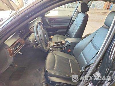 Zdjęcie 7 z 12 samochodu: 2009 BMW 328 XI VIN:WBAPK73509A455086 - miniatura
